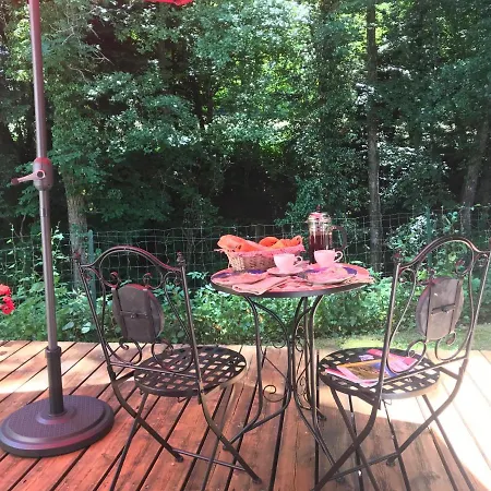 Apartment Au Calme Avec Terrasse Verdoyante Entre Annecy Et Geneve